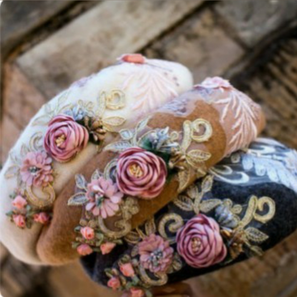 Ladies beret